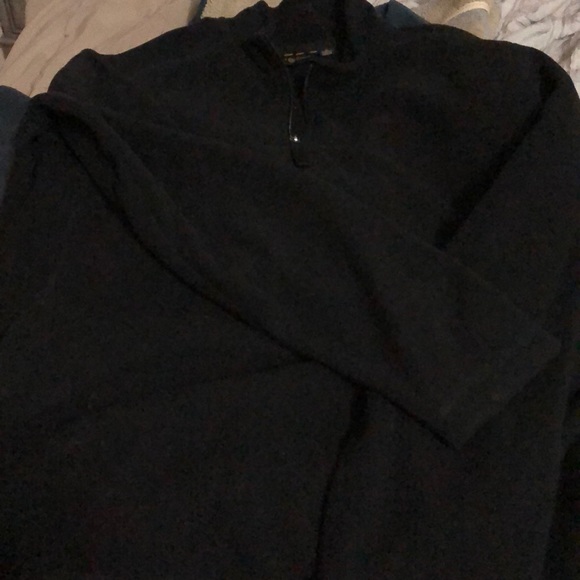 Pullover - Picture 3 of 3